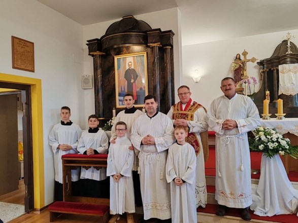 Na svetkovinu Krista kralja blagoslovljen pokrajni oltar Bl. Alojzija Stepinca u župi Kneginec